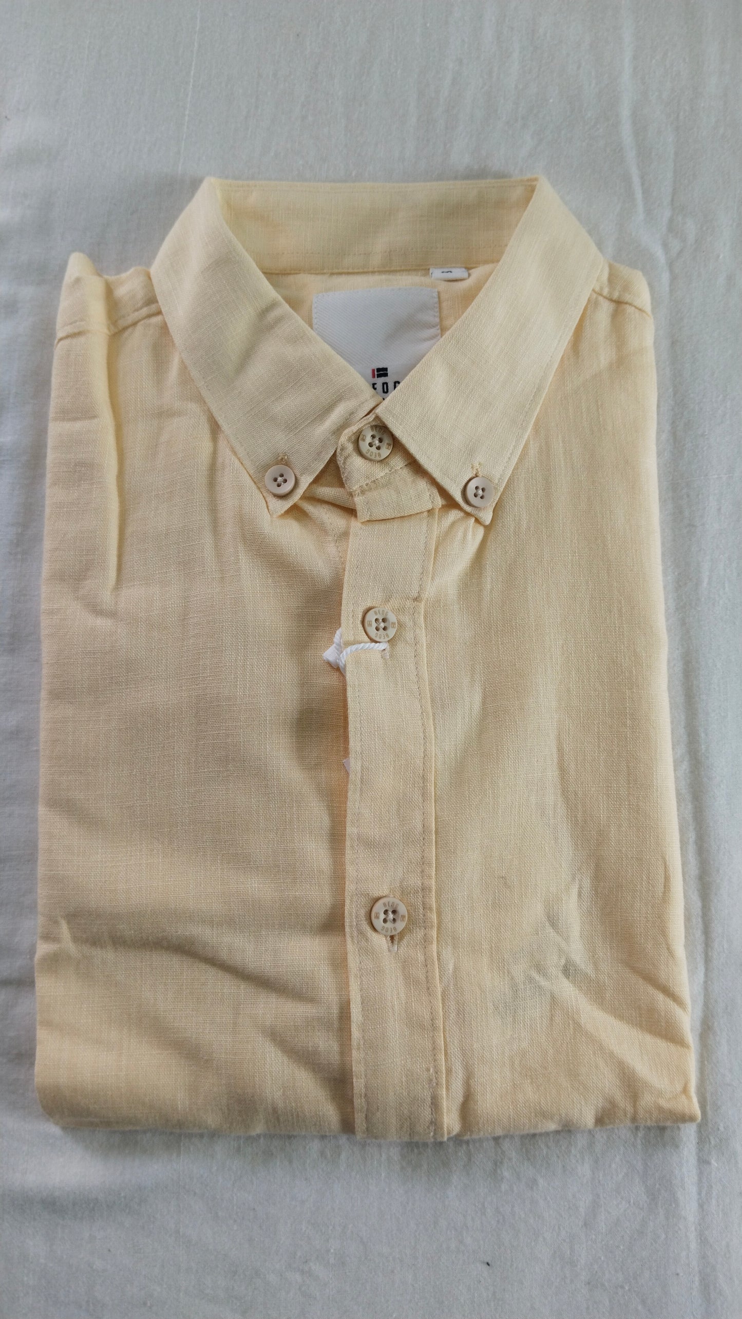 Men’s Premium Linen-Cotton Blend Formal Shirt