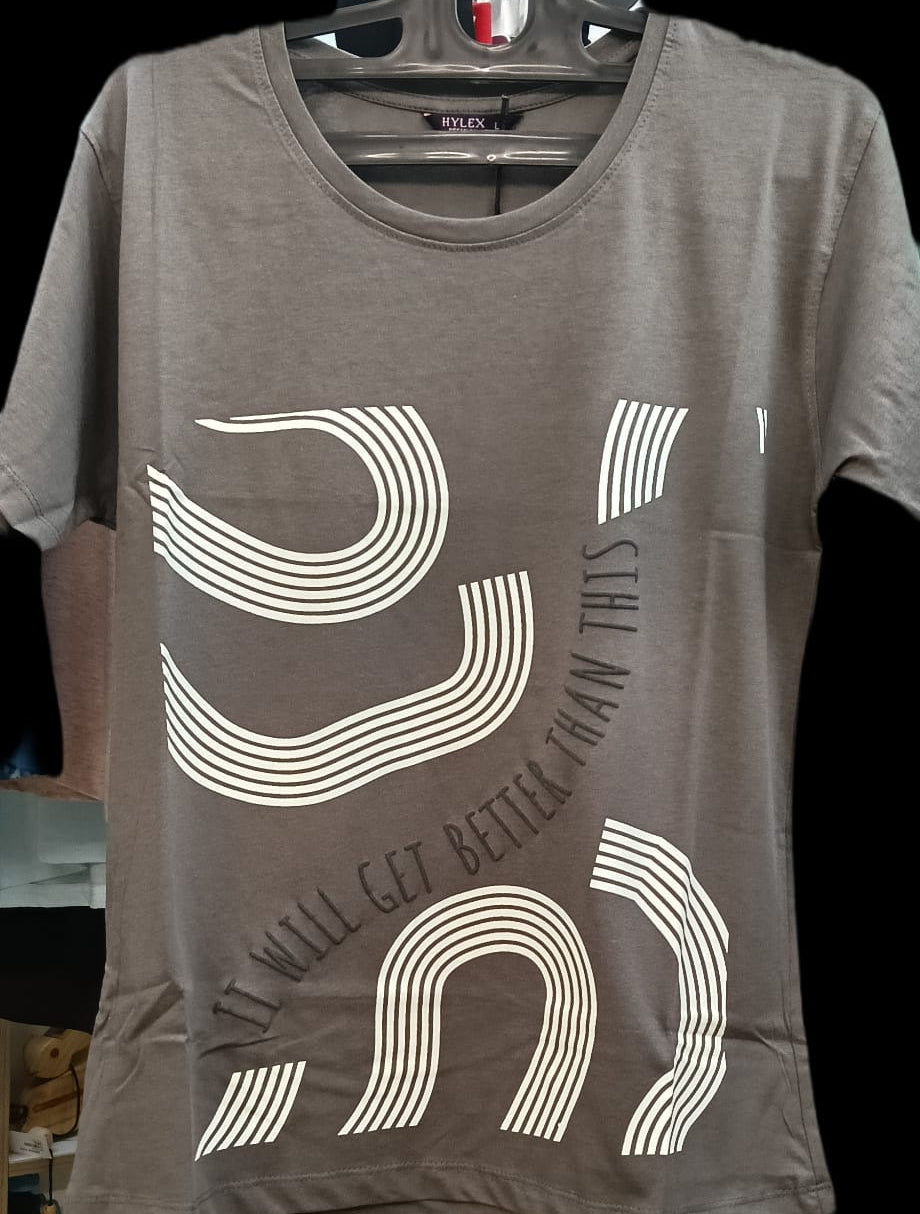 Title: Women’s Essential Cotton Abstract Graphic T-Shirt – Relaxed Fit