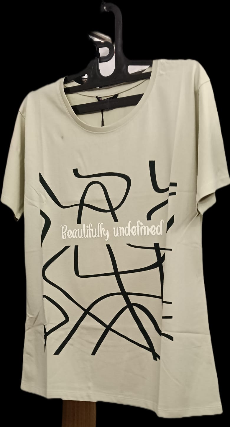 Title: Women’s Essential Cotton Abstract-L Graphic T-Shirt – Relaxed Fit